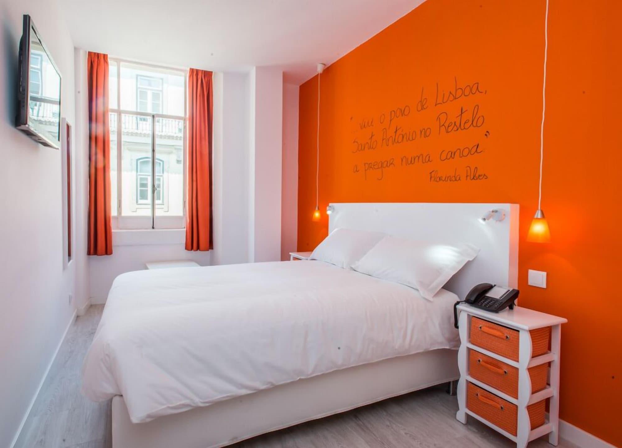 Golden Tram 242 Suites & Hostel Lisboa المظهر الخارجي الصورة