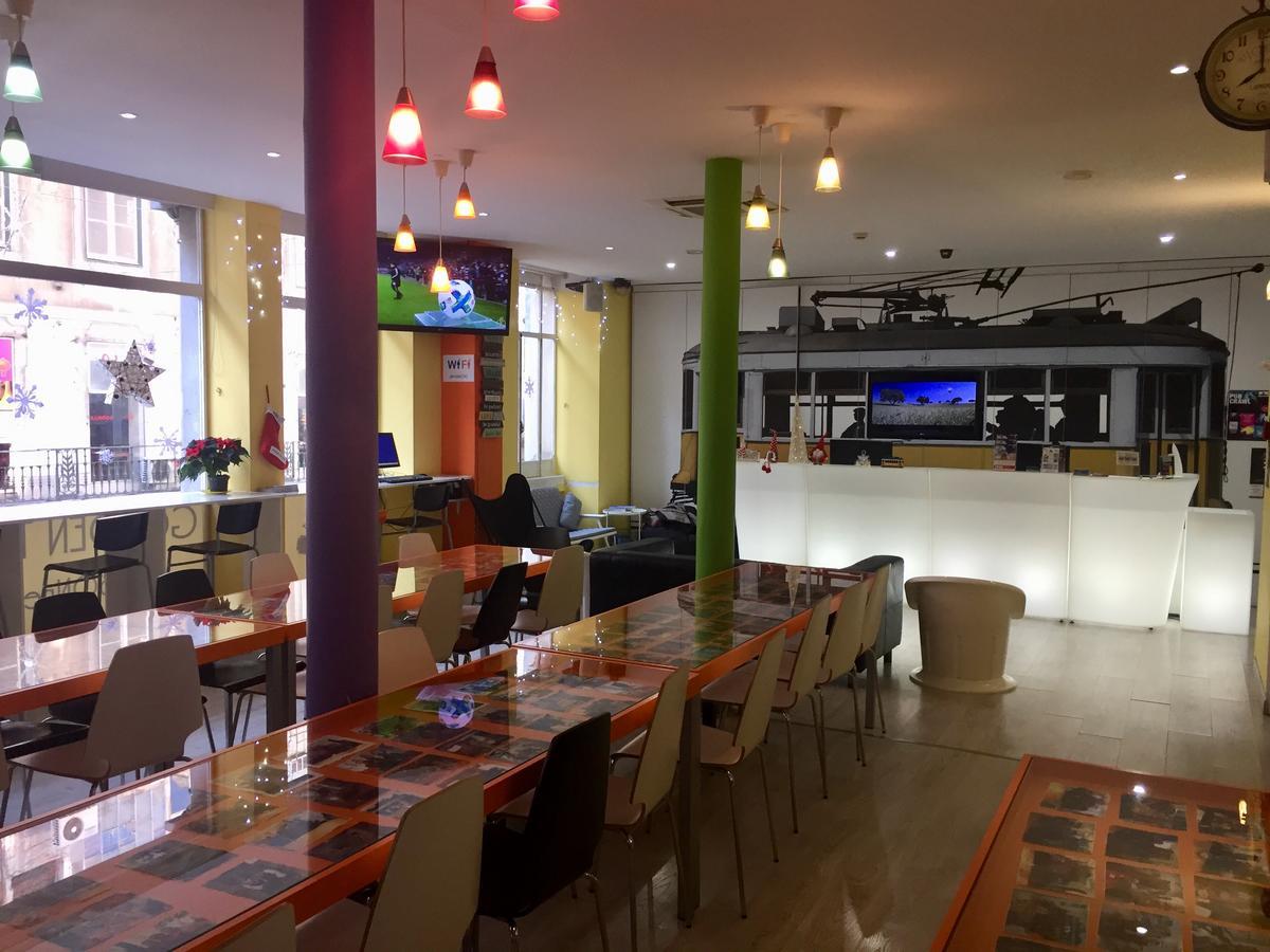 Golden Tram 242 Suites & Hostel Lisboa المظهر الخارجي الصورة