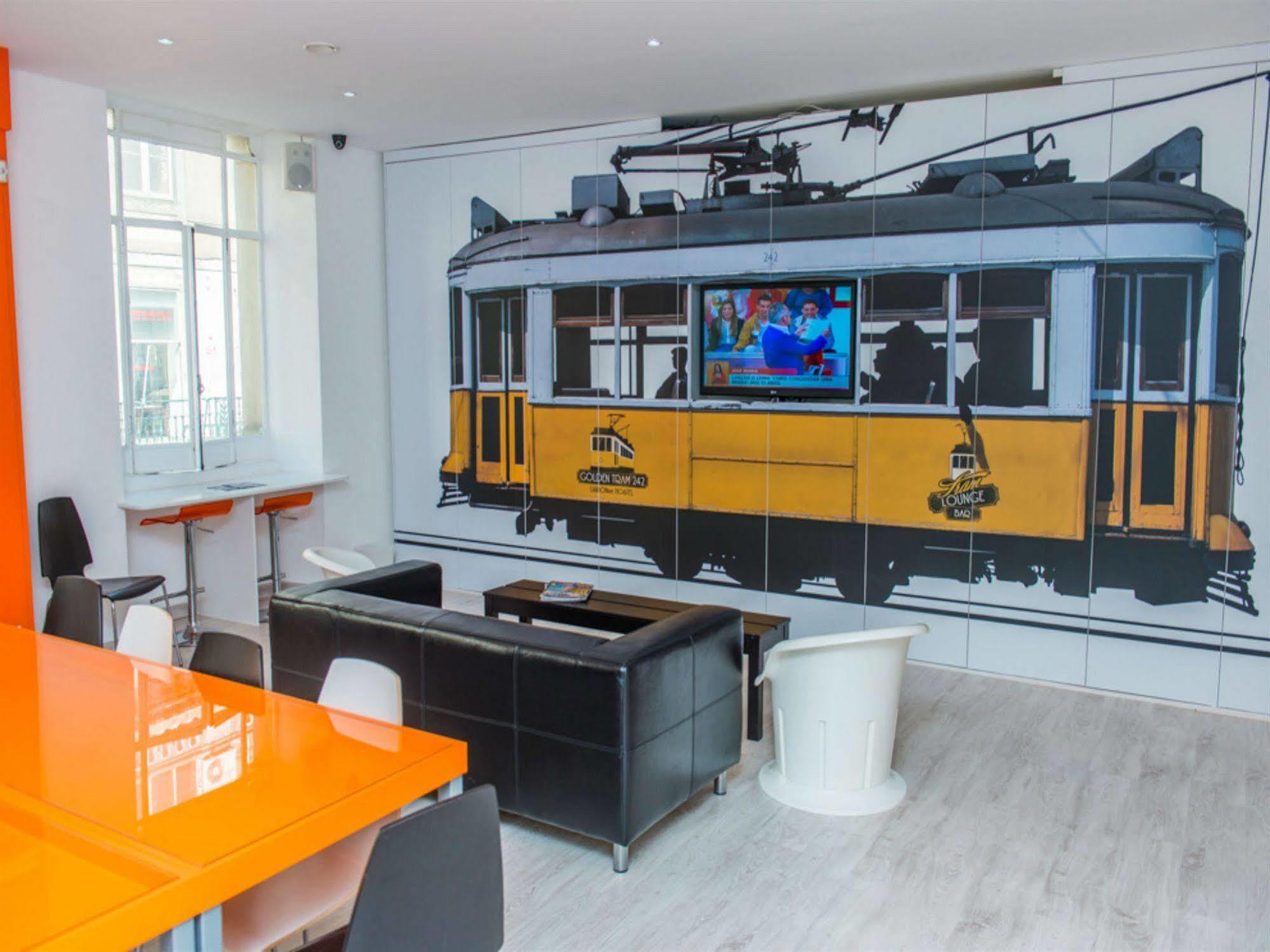 Golden Tram 242 Suites & Hostel Lisboa المظهر الخارجي الصورة